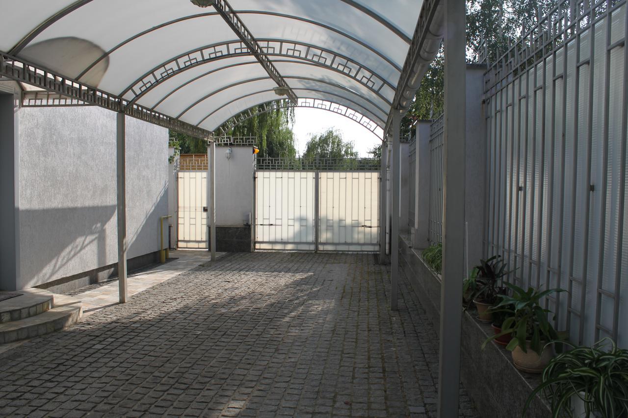 Bortnichi House Hotel Kiev Buitenkant foto